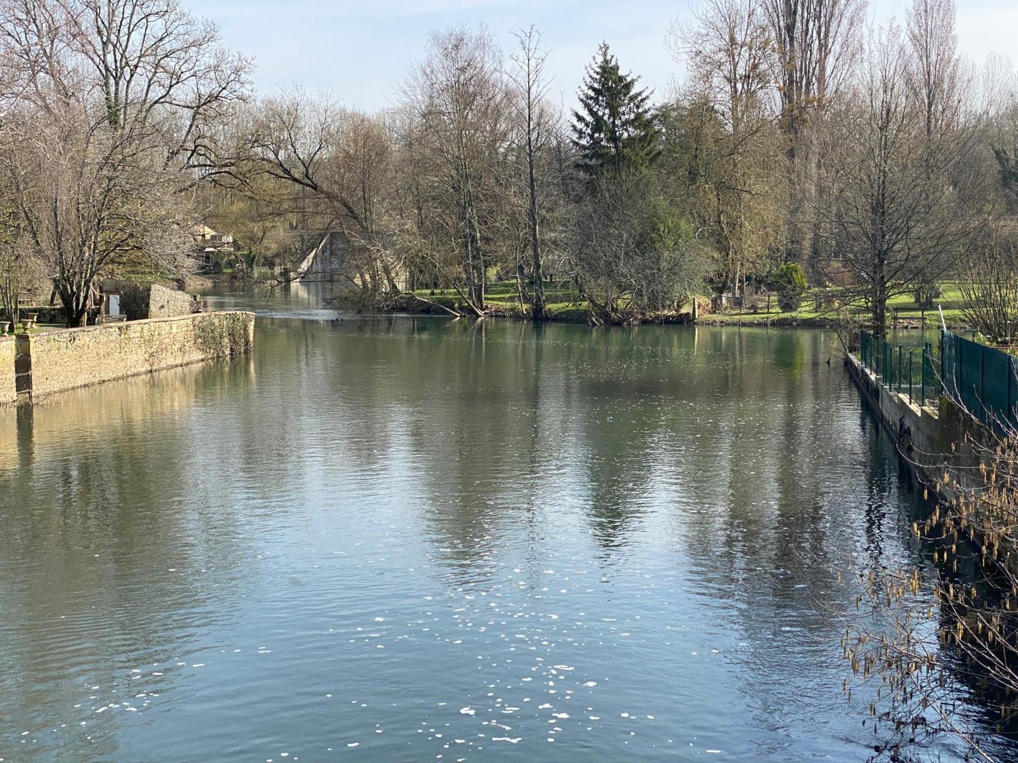 Logis Le Saint Georges Hotel Vivonne