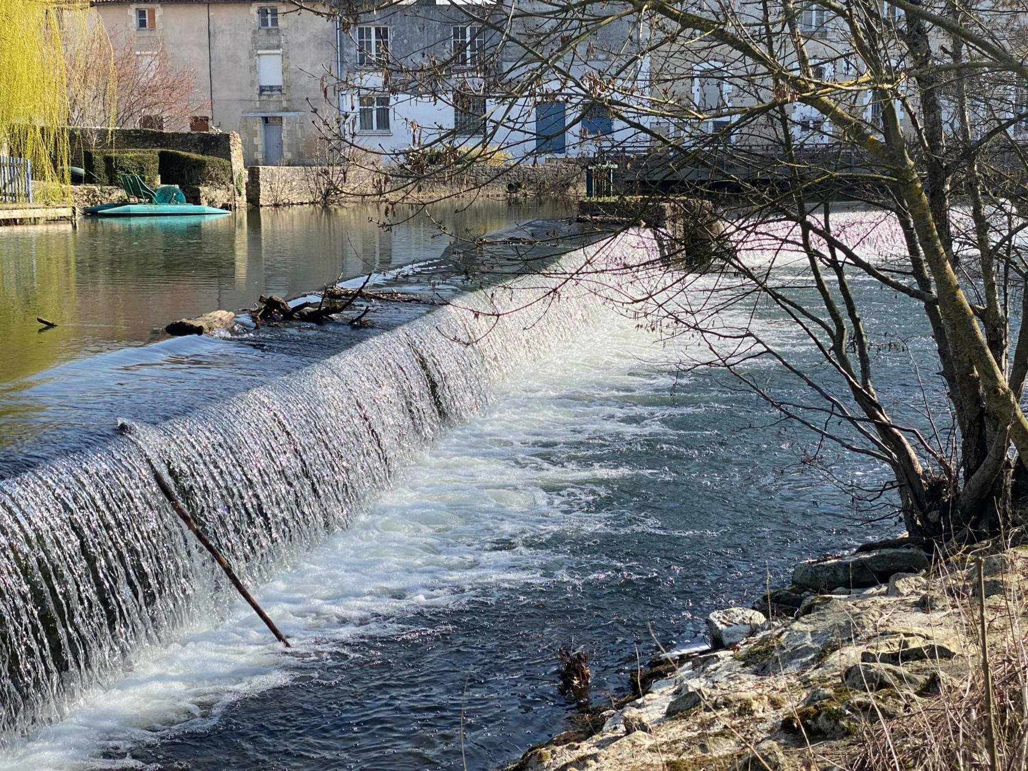 Hotel Logis Le Saint Georges Vivonne