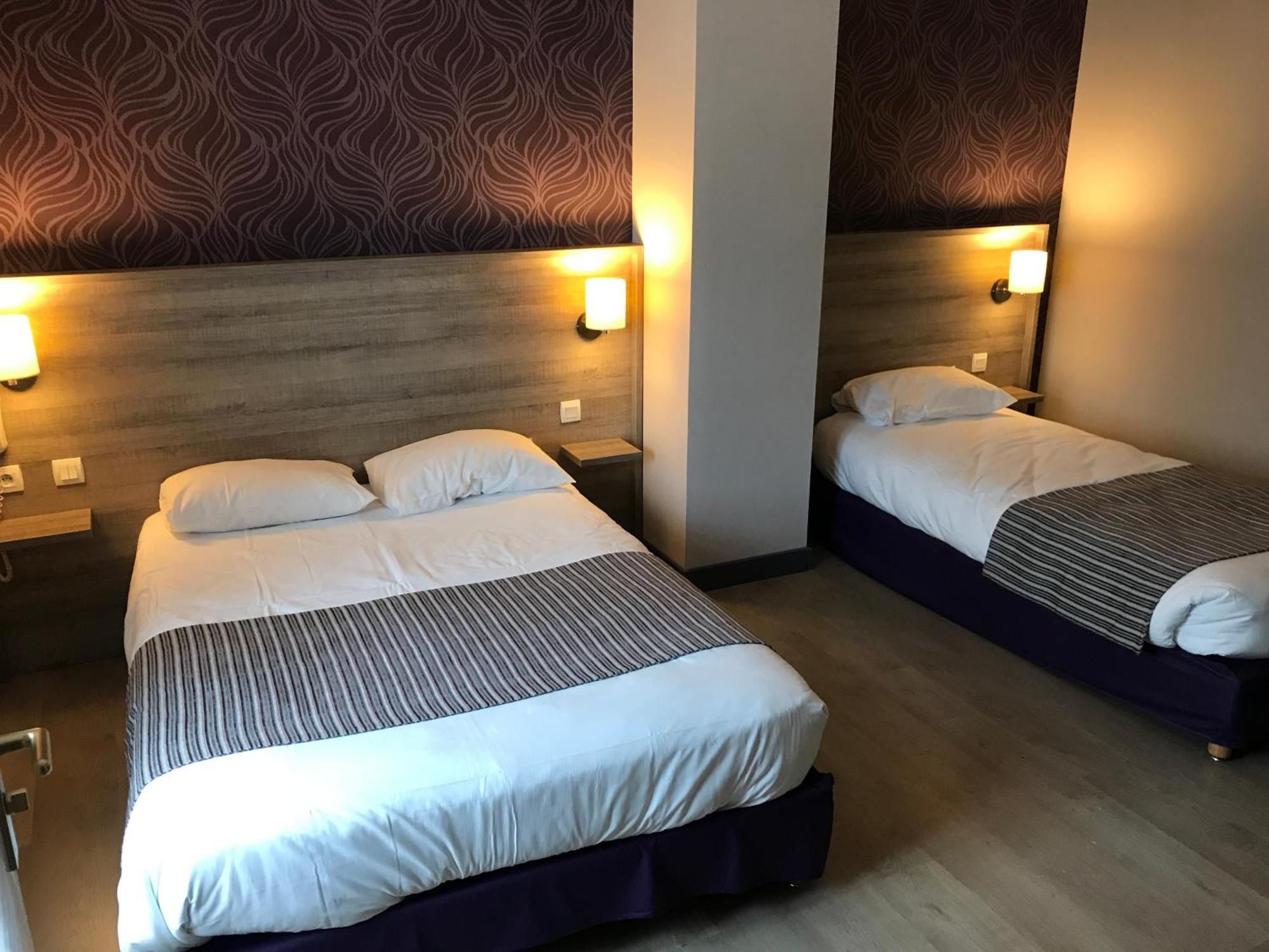 Logis Le Saint Georges Hotel Vivonne