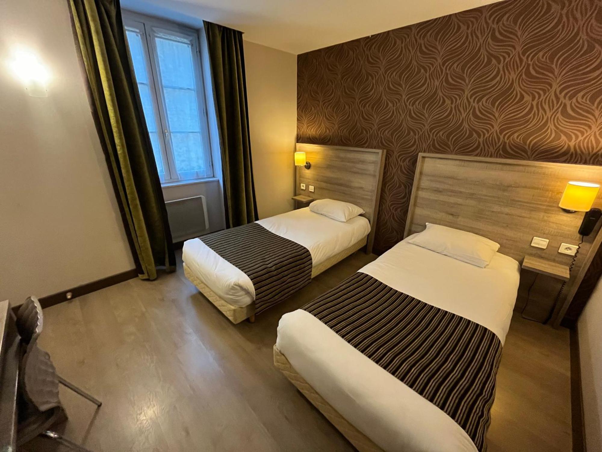 Hotel Logis Le Saint Georges 3*