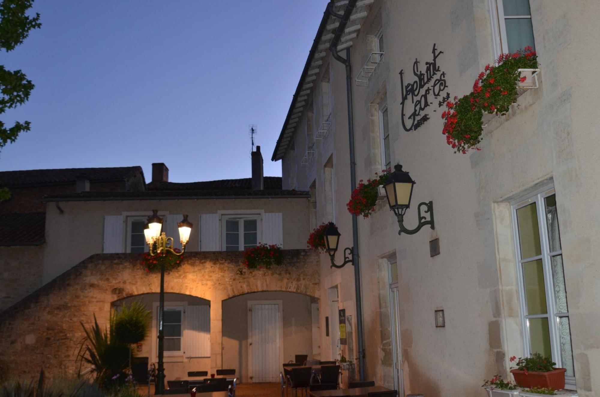 Logis Le Saint Georges 3* Vivonne