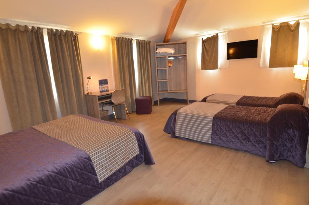 Logis Le Saint Georges Hotel Vivonne